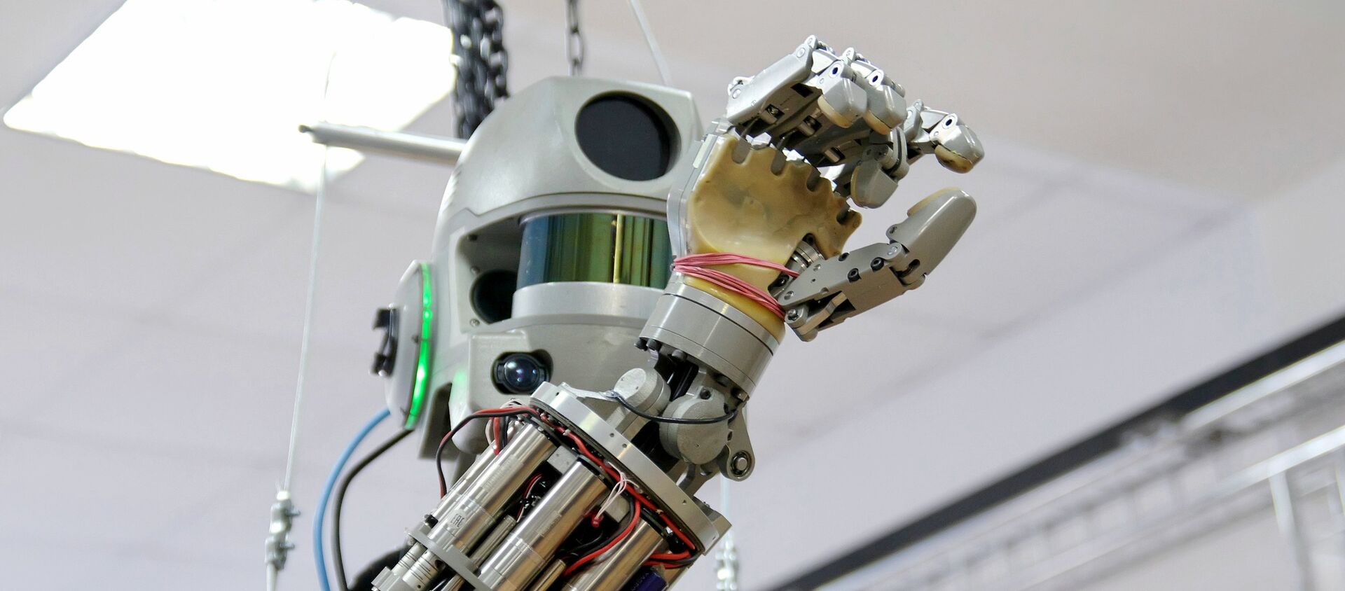 El robot ruso Fedor, el 'familiar' de la nueva creación de Rosatom - Sputnik Mundo, 1920, 27.07.2020