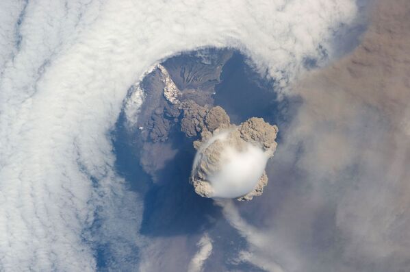 Las erupciones volcánicas, a vista de pájaro - Sputnik Mundo