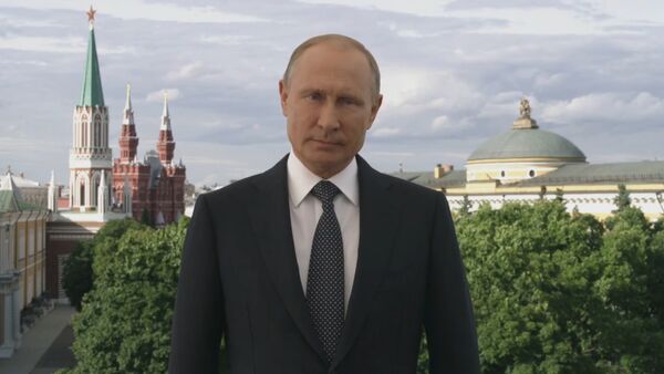 Vladímir Putin les abre las puertas de Rusia de par en par - Sputnik Mundo