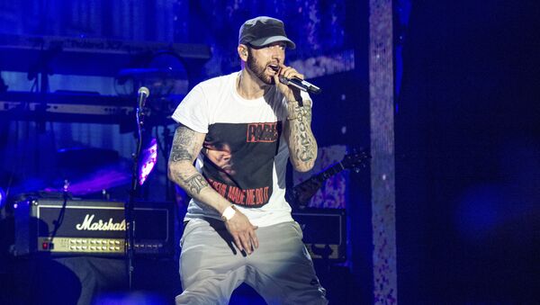 El rapero estadounidense Eminem se presenta en el festival Bonnaroo - Sputnik Mundo