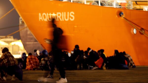 El barco de rescate Aquarius - Sputnik Mundo