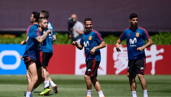 La selección española se entrena en Krasnodar - Sputnik Mundo