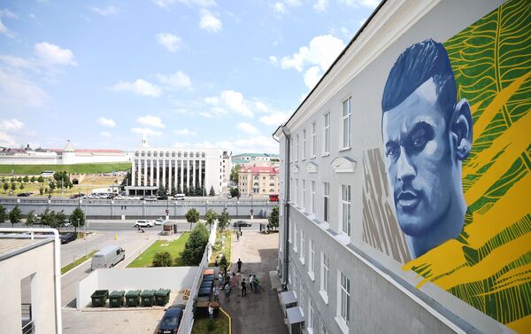 El retrato-grafiti de Neymar en Kazán - Sputnik Mundo
