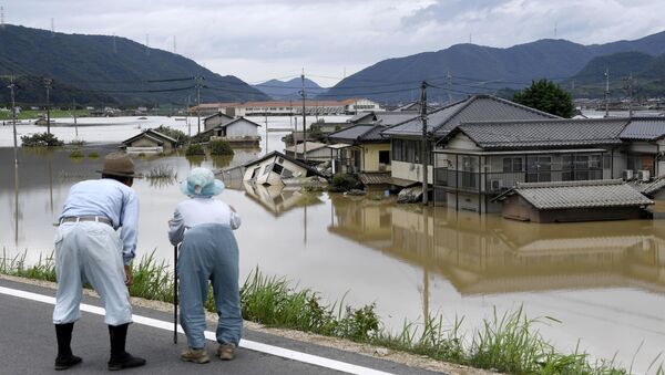 Las consecuencias de las inundaciones en Japón - Sputnik Mundo