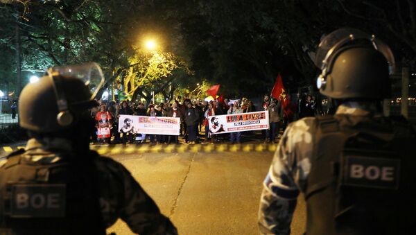 Protestas en Porto Alegre - Sputnik Mundo