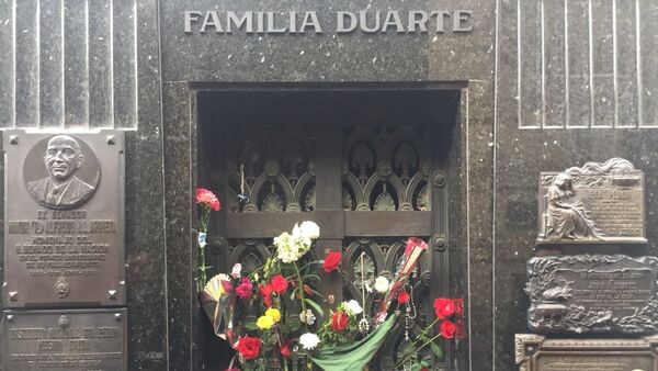 Cementerio de Recoleta, donde yace el cuerpo de María Eva Duarte de Perón. Buenos Aires, Argentina - Sputnik Mundo