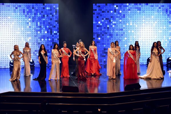 Descubre a la ganadora y las finalistas de Miss CEI 2018 - Sputnik Mundo