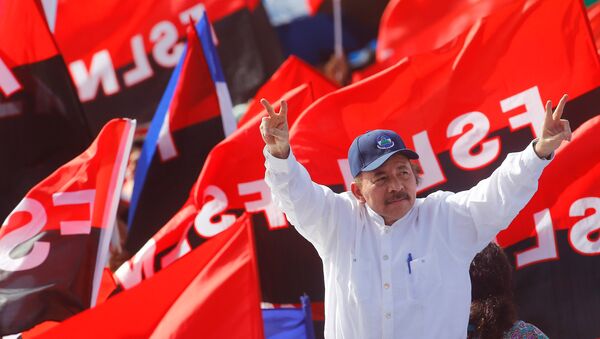 Daniel Ortega, presidente de Nicaragua, durante el aniversario de la victoria sandinista - Sputnik Mundo
