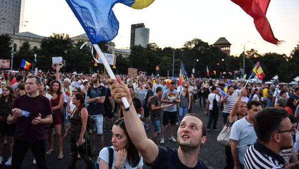 Protesta contra el Gobierno en Bucarest - Sputnik Mundo