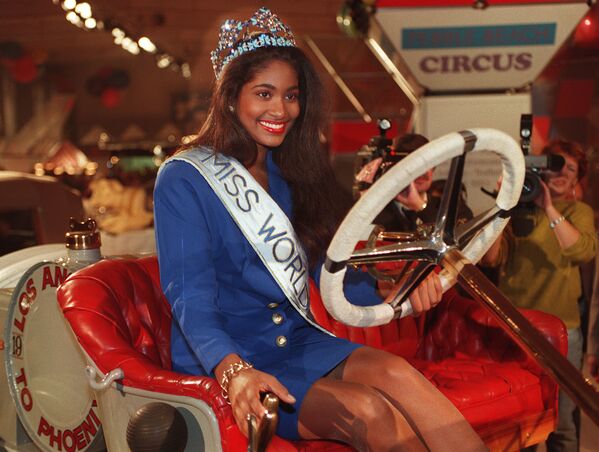 Miss Mundo 1993, Lisa Hanna - Sputnik Mundo