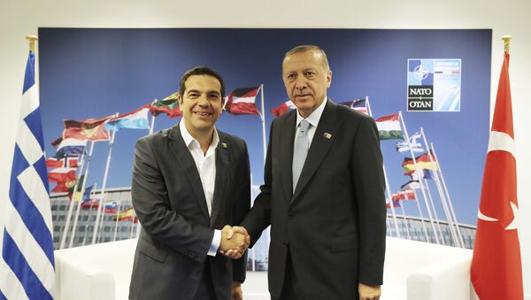 El primer ministro de Grecia, Alexis Tsipras, y el presidente de Turquía, Recep Tayyip Erdogan - Sputnik Mundo