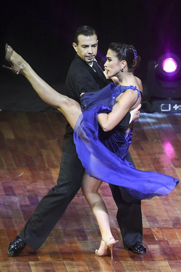 Una pareja rusa gana el Mundial de Tango en Argentina - Sputnik Mundo
