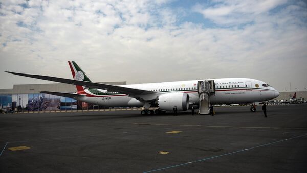 El Dreamliner XC-MEX, avión presidencial mexicano hasta 2018 - Sputnik Mundo