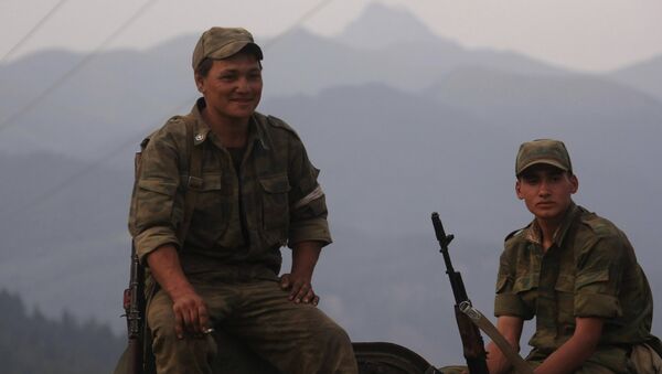 Soldados rusos en Osetia del Sur (archivo) - Sputnik Mundo