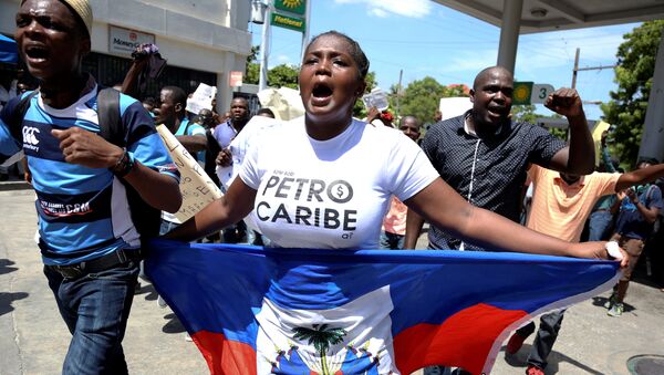 Protestas pacíficas en Haití contra la corrupción y la malversación de los fondos de Petrocaribe - Sputnik Mundo
