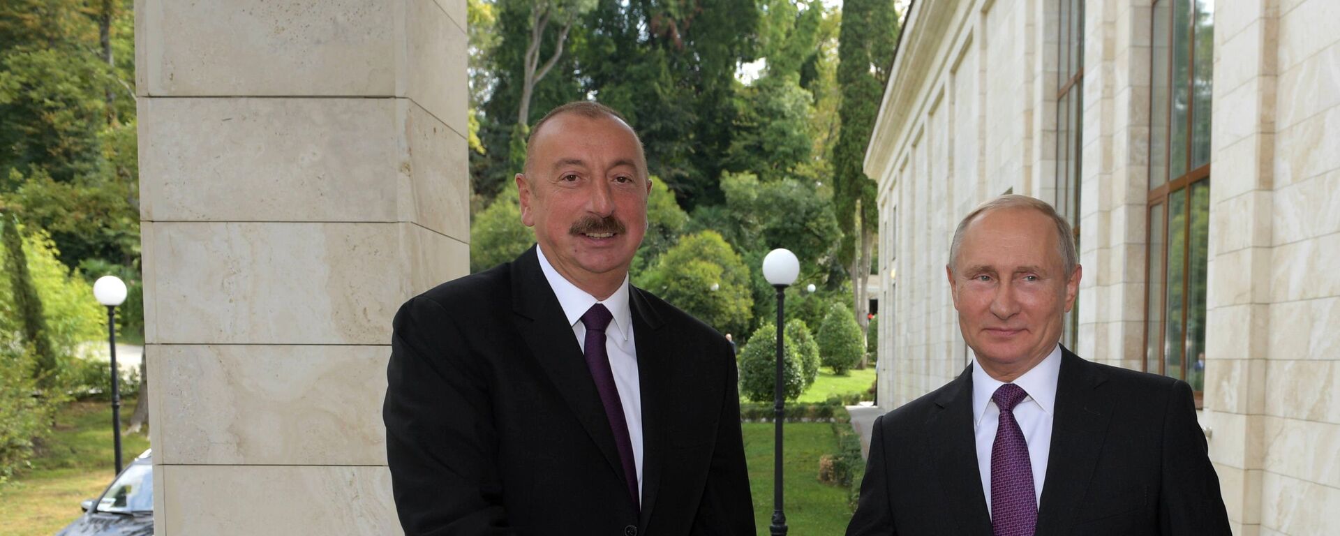 El presidente de Rusia, Vladímir Putin con su colega de Azerbaiyán, Iljam Alíev (archivo) - Sputnik Mundo, 1920, 08.02.2024