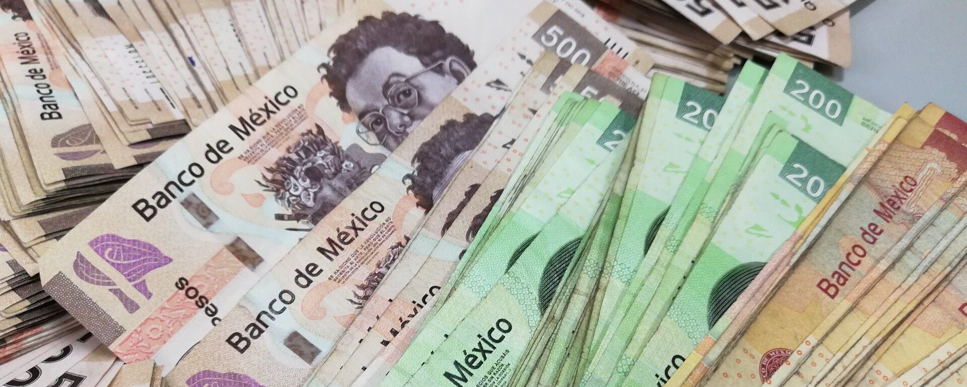 Pesos mexicanos - Sputnik Mundo, 1920, 02.02.2021