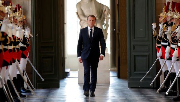 Emmanuel Macron, presidente francés - Sputnik Mundo