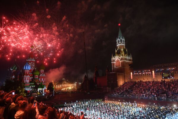 Tifones, carnavales y puestas de sol: estas son las imágenes de la semana - Sputnik Mundo