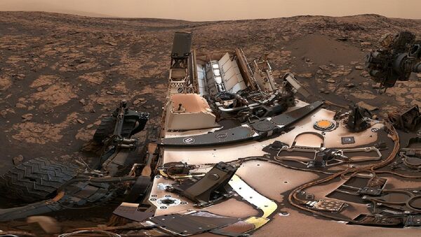 Una imagen en 360 grados del paisaje marciano registrado por Curiosity - Sputnik Mundo