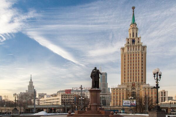 Las siete hermanas' de piedra: la tarjeta de visita de Moscú - Sputnik Mundo