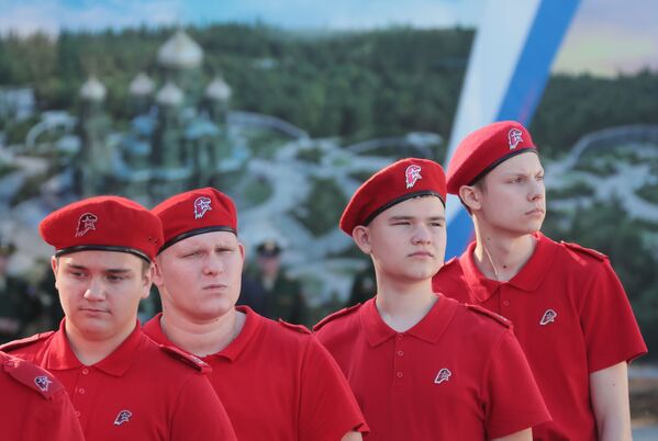 Ceremonia de colocación de la primera piedra de la iglesia principal de las Fuerzas Armadas de Rusia - Sputnik Mundo