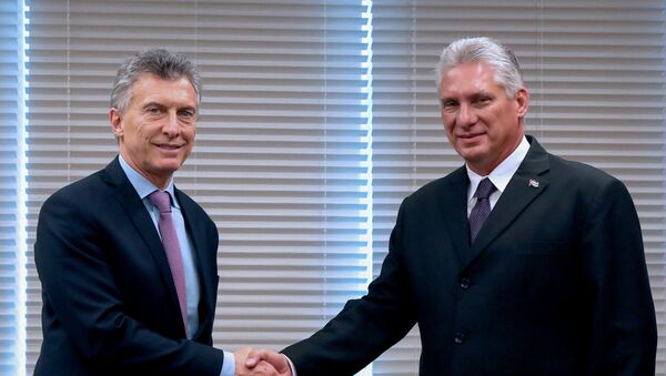 Miguel Díaz-Canel, presidente de Cuba y Mauricio Macri, presidente de Argentina - Sputnik Mundo