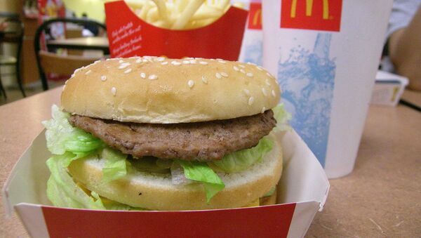 Una hamburguesa de McDonald's - Sputnik Mundo