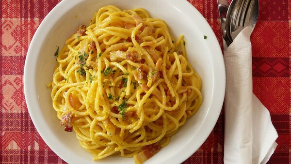 Un plato de espaguetis - Sputnik Mundo