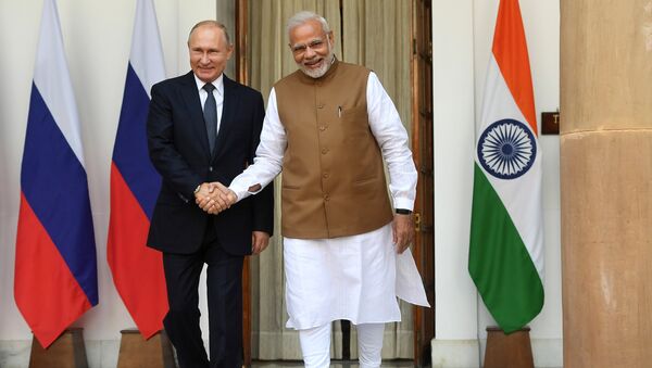 Presidente de Rusia, Vladímir Putin, y primer ministro indio, Narendra Modi (archivo) - Sputnik Mundo