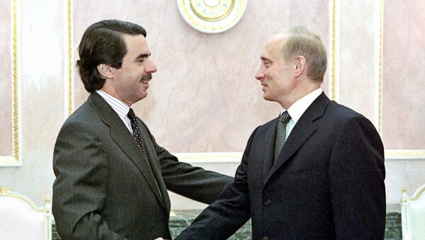 El expresidente del Gobierno de España, José María Aznar, y el presidente de Rusia, Vladímir Putin (archivo) - Sputnik Mundo