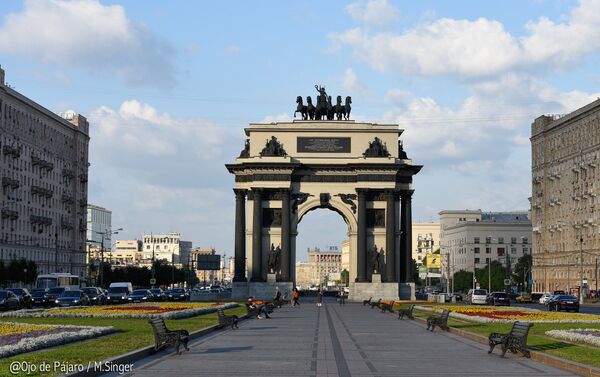 Arco del triunfo, Moscú - Sputnik Mundo
