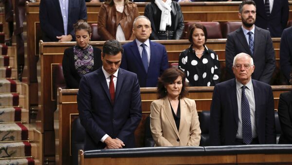 El presidente del Gobierno español, Pedro Sánchez, homenajea a las víctimas de lluvias en Mallorca - Sputnik Mundo