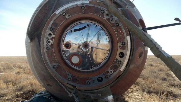 La cápsula de la nave espacial Soyuz MS-10 - Sputnik Mundo