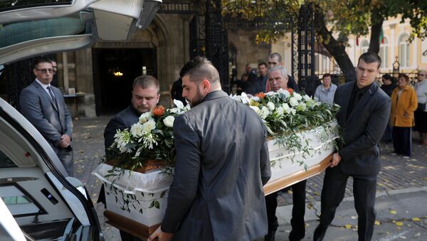 El funeral de la periodista búlgara Viktoria Marinova - Sputnik Mundo