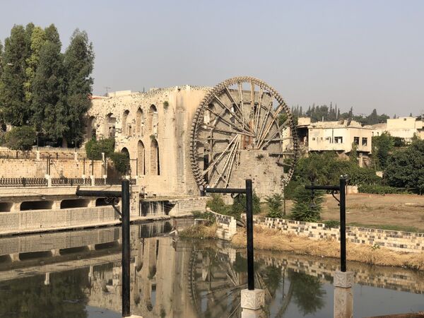 La ciudad siria de Hama vuelve a la normalidad tras la guerra - Sputnik Mundo