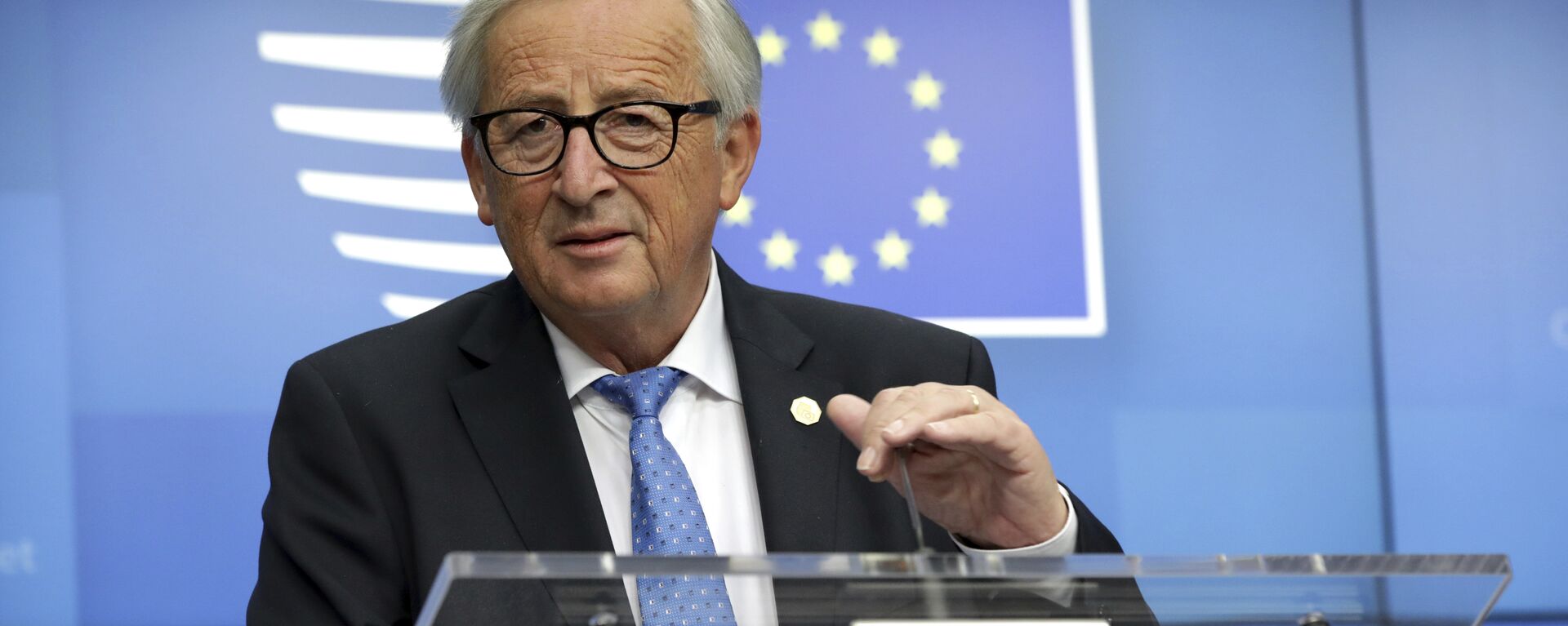 Jean-Claude Juncker, presidente de la Comisión Europea interviniendo en la 12.ª cumbre del foro Asia-Europa (ASEM por sus siglas en inglés) en Bruselas el 18 y el 19 de octubre de 2018 - Sputnik Mundo, 1920, 07.10.2023