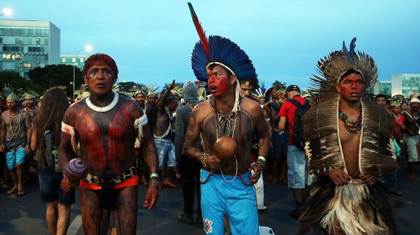 Indígenas brasileños (imagen referencial) - Sputnik Mundo