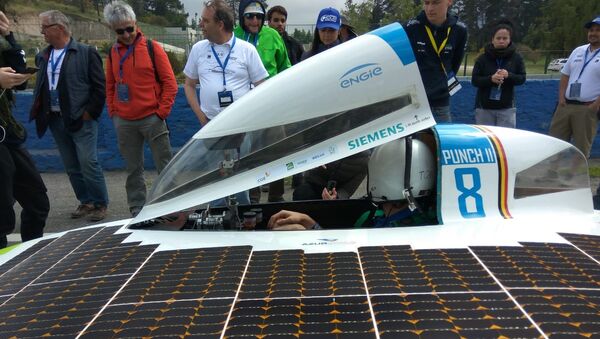 El vehículo belga Punch II, ganador de la Carrera Solar Atacama - Sputnik Mundo