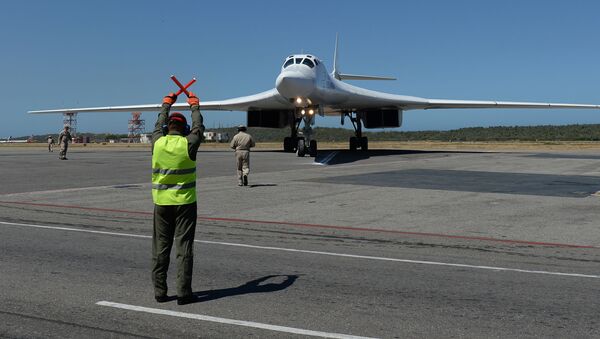 Tu-160 ruso en Venezuela - Sputnik Mundo