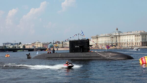 Sankt Peterburg, el buque líder de los submarinos la clase Lada - Sputnik Mundo