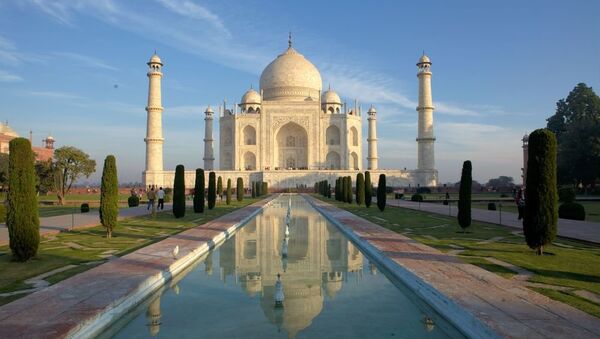 El Taj Mahaj en Agra (la India) - Sputnik Mundo