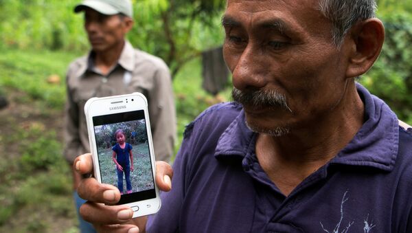 Domingo Caal, el abuelo de la niña guatemalteca fallecida en EEUU - Sputnik Mundo