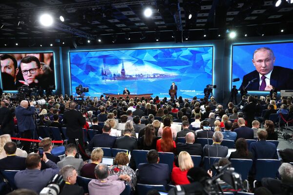 ¡Y van 14! Así fue la gran conferencia de prensa de Vladímir Putin - Sputnik Mundo