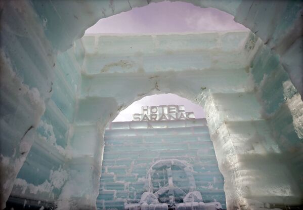 Hay quien prefiere pasar más frío: los hoteles de hielo alrededor del mundo - Sputnik Mundo