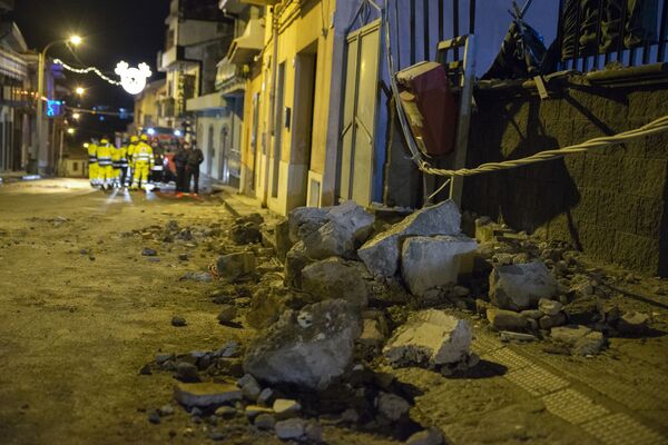 Las consecuencias del devastador terremoto en Italia - Sputnik Mundo