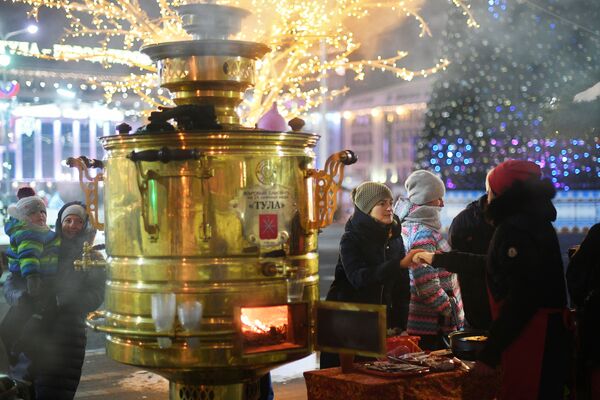 Rusia celebra a lo grande los festejos de fin de año - Sputnik Mundo