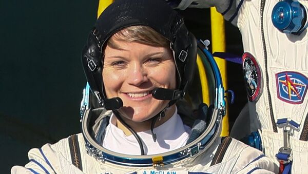 Anne McClain, la astronauta estadounidense - Sputnik Mundo