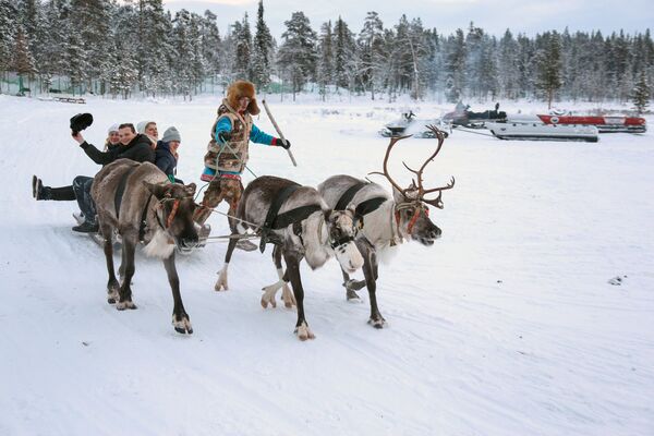 Una aldea saami perdida en la región rusa de Múrmansk - Sputnik Mundo
