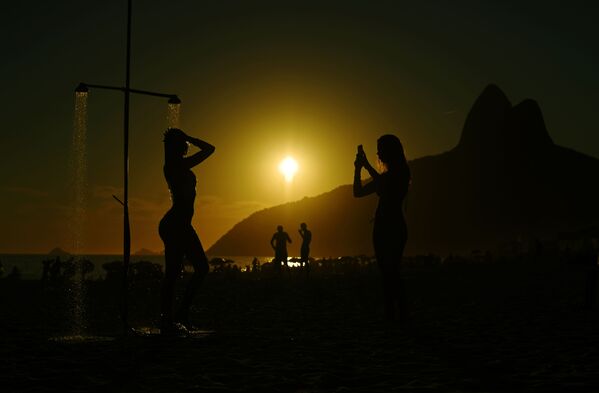 Una playa de Río de Janeiro - Sputnik Mundo